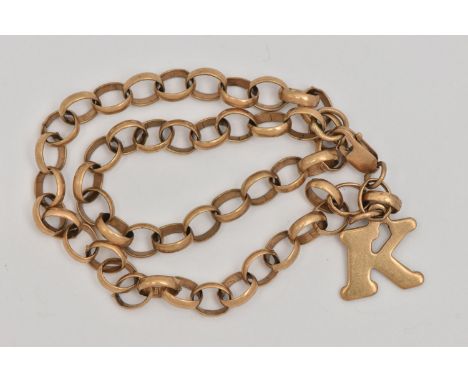 A YELLOW METAL CHAIN BRACELET, a belcher link chain, fitted with a lobster clasp and a 'K' charm, approximate length 245mm, c