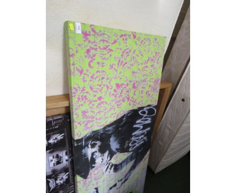 GRAFFITI STYLE PRINT OF GORILLA WITH PAINT ROLLER