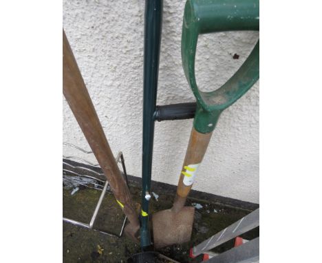 SPADE, SCYTHE AND EDGING TOOL