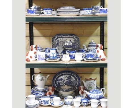 Three shelves of china, to include Spode Willow pattern tea and dinner wares