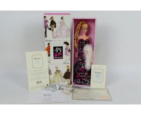 Lot - (5) NRFB VINTAGE 1983 DESIGNER COLLECTION BARBIE AND KEN