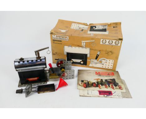 Mamod - A boxed Mamod Steam Engine # SP3. It shows signs of use and would benefit from cleaning, it appears in Good condition