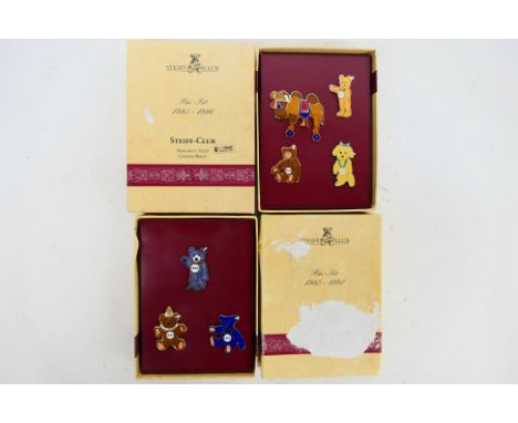 Steiff - Two boxes of Steiff Club 'Pin Sets'. The lot consists of set '1992-1994' plus '1995-1996'. Pins appear Mint containe