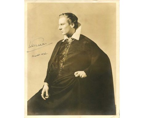 GIELGUD JOHN: (1904-2000) English actor, Academy Award winner for Best Supporting Actor in 1981 for his role as Hobson in Art