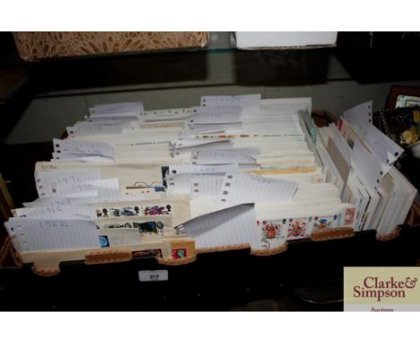 A large box of approx. 450 First Day covers 