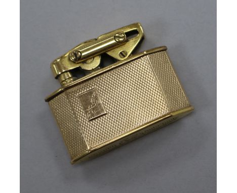 A 9ct gold Elisorn Auto-Tank lighter, 40mm.