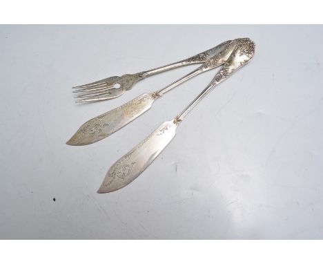 Victorian silver spoon and fork, Sheffield 1898, bright cut engraved decoration, cased, a set of six silver bean handled coff