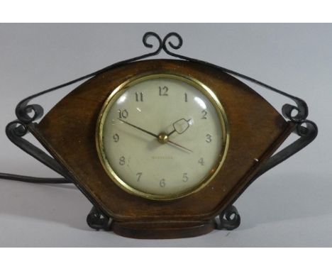 A 1950's Westclox Vintage Electric Mantle Clock 