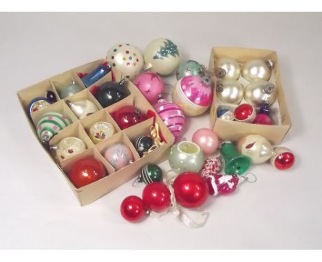 CHRISTMAS BAUBLES. A collection of vintage Christmas baubles.