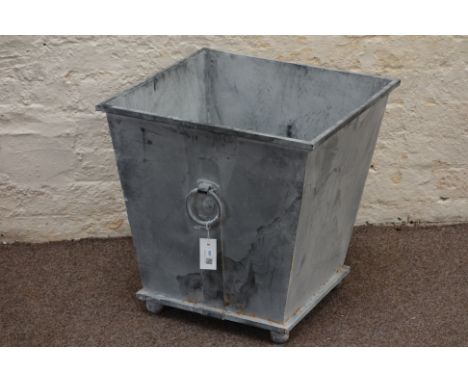 Square metal tapered garden planter with loop handles, W50cm, H50cm   Condition Report   Click here for further images, condi