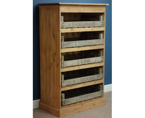Waxed pine bakers rack with five vintage trays, W84cm, H147cm, D49cm   Condition Report   Click here for further images, cond