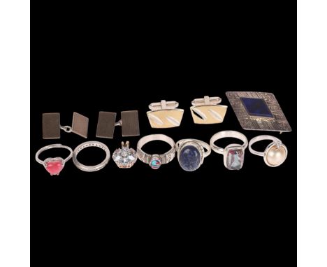Various silver jewellery, including Native American Navajo ring, pair of Art Deco cufflinks, etc, 61.3g gross . Condition Rep