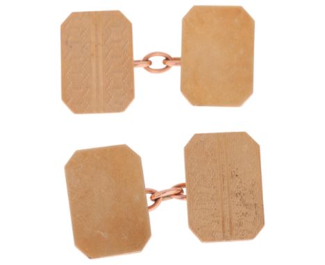 A pair of 9ct gold rectangular cufflinks, maker HG&S, Birmingham 1959, engine turned decoration, 16.2mm, 5g . Condition Repor