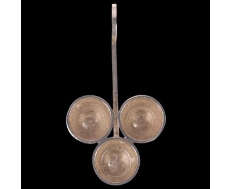 NOKO NORDIC KOKUSAI - a Swedish modernist sterling silver clover pendant, circa 1977, 40.3mm, 4.7g . Condition Report:No dama