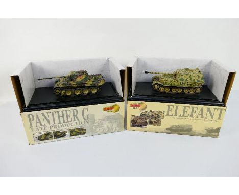 Dragon Armour - Two boxed 1:35 scale pre-assembled display ready plastic models from Dragon Armour. Lot consists of #61004 El