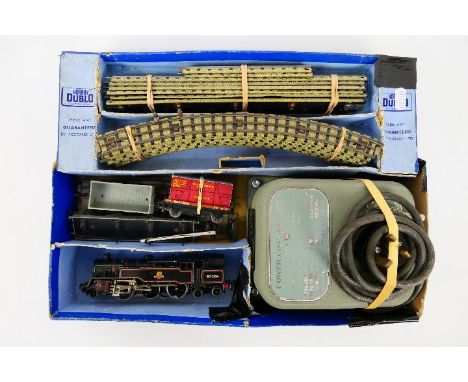 Hornby Dublo - A part boxed Dublo 3 - Rail set # EDG18. Includes a 2-6-4 tank engine number 80054 in BR black, 3 x wagons, tr