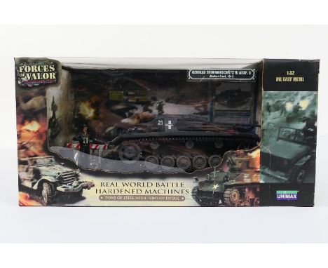 Forces of Valor - A boxed 1:32 scale Forces of Valor #80016 diecast WW2 German Sturmgeschutz III Ausf.B (Eastern Front 1941).