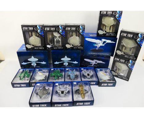 Eaglemoss - Star Trek - 19 x boxed die-cast model Stark Trek Space Ships - Lot includes: Romulan Science Vessel, U.S.S Enterp