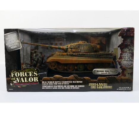 Forces of Valor - A boxed 1:32 scale Forces of Valor #80001 diecast WW2 German King Tiger (Normandy 1944) tank. The model app