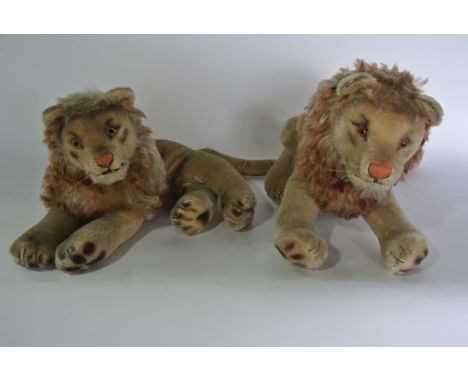 Two vintage Steiff models of lions, each with inset glass eyes