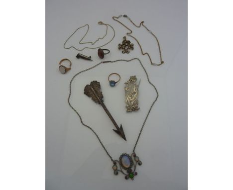 An Arts & Crafts style gem-set pendant necklace, in white metal; a hardstone signet ring, in 9ct rose gold, damaged; a 9ct ro