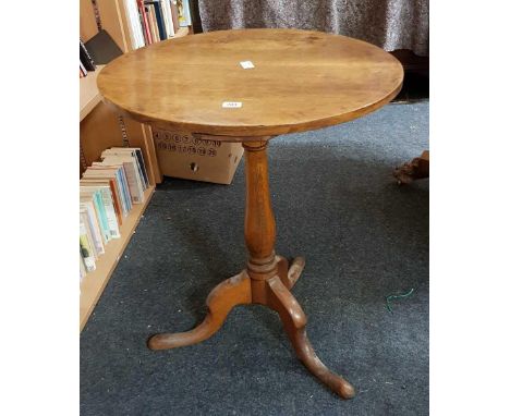 TRIPOD TABLE