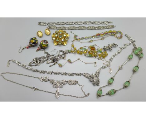 Vintage jewellery 