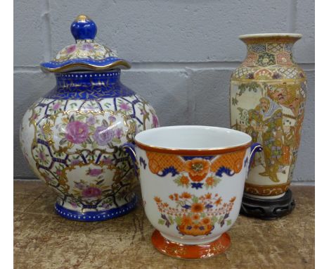 Three pieces of oriental pottery; vase, planter and lidded vase 