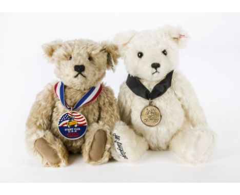 A Steiff Club USA 1993/94 Premiere Edition Sam Teddybear 28, 107 for the year, in original box (no certificate); and Disney 9