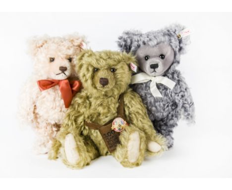 Three Steiff Limited Editions for Walt Disney conventions: Sea Bar, 896 of 2000, 1998 and Zehn, 1670 of 2000, 1997, both made