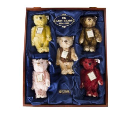 A Steiff Limited Edition British Collector’s Baby Bear Set 1994-1998, 756 of 1847, five bears in original wooden fitted box w