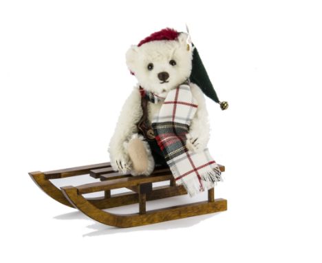 A Steiff Limited Edition Winter Bear, 1233 of 4000, in original box with certificate, 2000