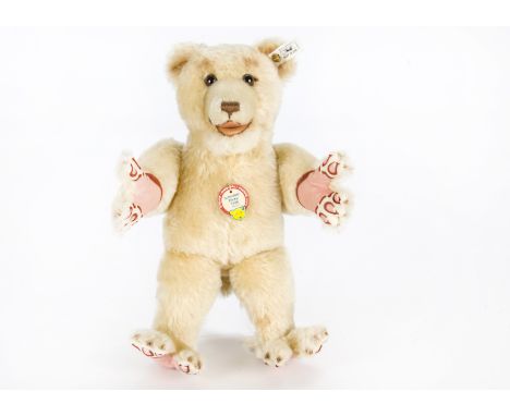 A Steiff Limited Edition Snap Dicky 1936, 680 of 5000, in original box with certificate, 1996