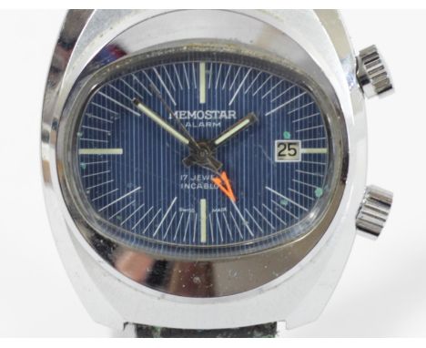 Memostar Alarm, a stainless steel manual wind date gentleman's wristwatch, 35 x 40mm 