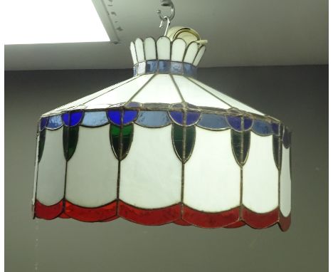 Large Tiffany style centre light fitting, D52cm  Condition Report Click here for further images, condition, auction times & d
