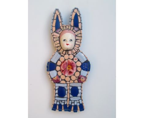 CLEO MUSSI  Cute Big Love  Reclaimed ceramic  23 x 15 x 5 cm  www.mussimosaics.co.uk  Cleo Mussi is a modern day folk artist,