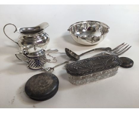 A silver salt with liner and silver lids. 2.485 oz. Also with silver plated items. 