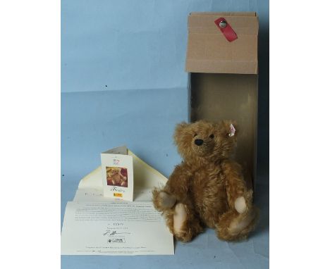 Steiff, a boxed limited edition "Margaret Steiff" teddy bear, "Theodore", with certificate, no. 1579/2002.