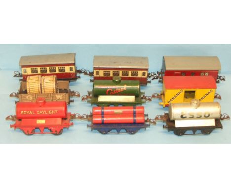 O Gauge, Hornby Wagons: Esso, Royal Daylight, Wakefield Petrol, Fyffes Bananas, Breakdown Crane, six other wagons, a bogie co