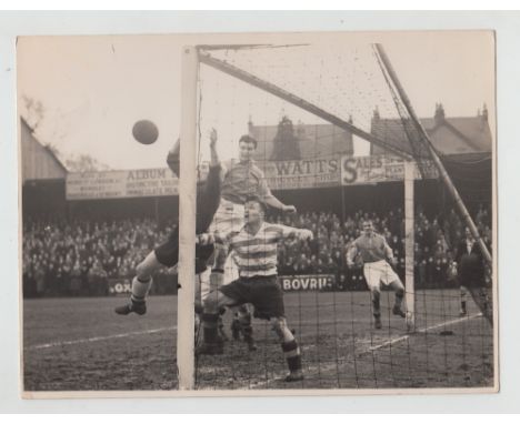 Football press photograph, Reading FC, excellent b/w action shot (8" x 6") from a wartime match played at Elm Park, oppositio