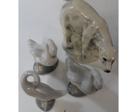3 Lladro Daisa 1977, NAO Geese, 1 Continental Polar Bear No 37283&nbsp;