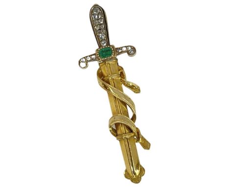 An 18ct yellow gold victorian sword brooch. The hilt of the sword is ornamented with an emerald and rose cut diamond points b