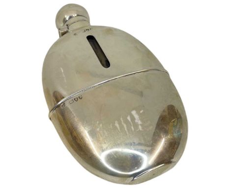 Large Silver Hip Flask. Silver 224 g. London 1895. William Hutton and SonsTwist top mechanismHeight 17 cmsCondition report: G