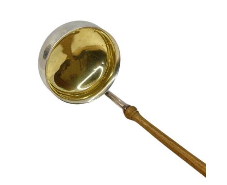 Silver Toddy Ladle, London 1994 J A Campbell. 68 gWooden handelled toddy ladle28cms long x 6.5cms widest point Condition repo