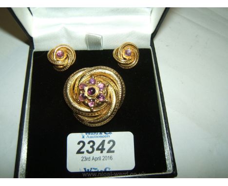 A 14ct gold Amethyst Etruscan Brooch and Ear-ring set.