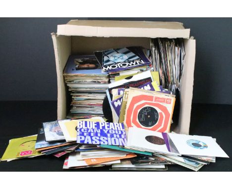 Vinyl - Over 250 7" singles spanning genres and decades featuring mainly rock, pop &amp; soul to include Kate Bush, Chuck Ber