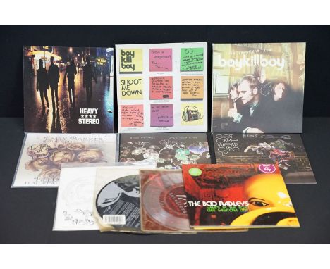 Vinyl - 11 Indie / Alt 7" singles to include Boy Kill Boy x 2, Get Cape Wear Cape Fly (signed), Snow Patrol, Heavy Stereo (ye
