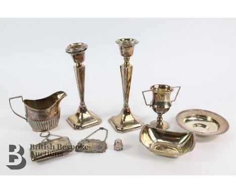 Miscellaneous silver, including a pair of travelling candlesticks Chester hallmark dated 1918 approx 295 gms (af), a charming