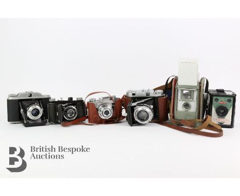 Vintage cameras, including a Welta Compur Steinbeil München Cassar 1:2.9 lens (bellows in good condition), GB Kershaw 450 Vel
