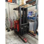 Raymond Stand-up Forklift, mod. Easi R40TT, s/n ET-D-02-11759, 24 volt, 4500 lb capacity w/ battery